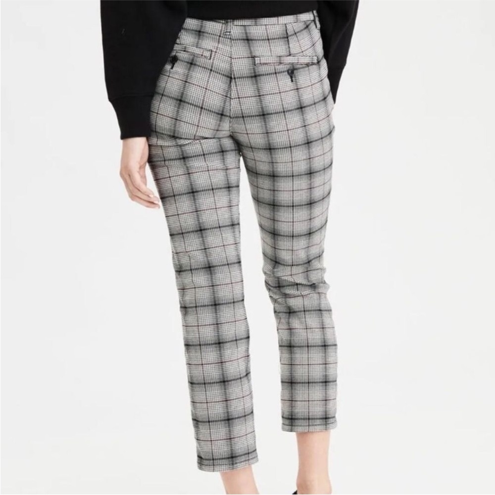AE - Plaid High-Rise Trousers